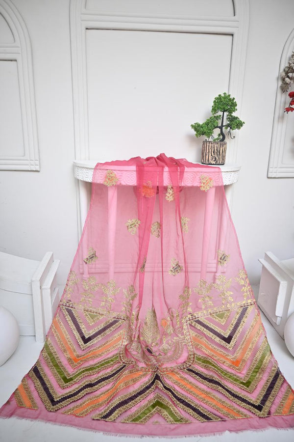 Noor-e-Nazar - Ms attires
