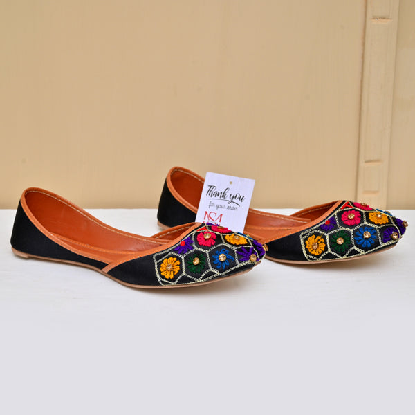 Reshami - Ms attires