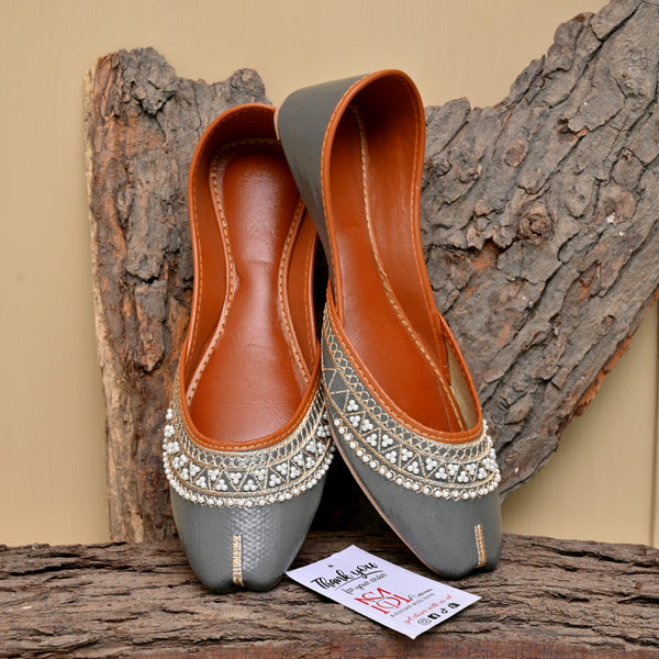 Shehnai-Gray - Ms attires