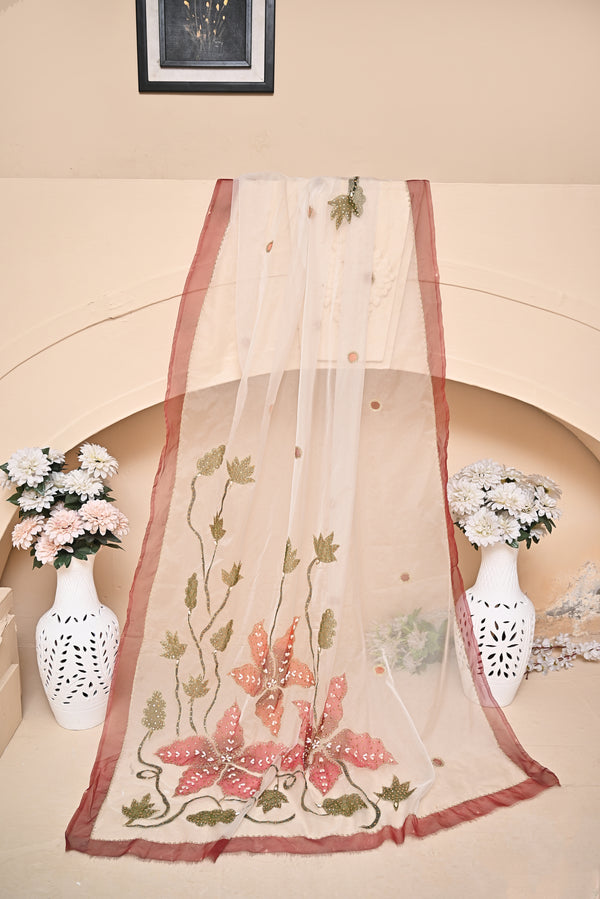 Noor-e-Haya - Ms attires