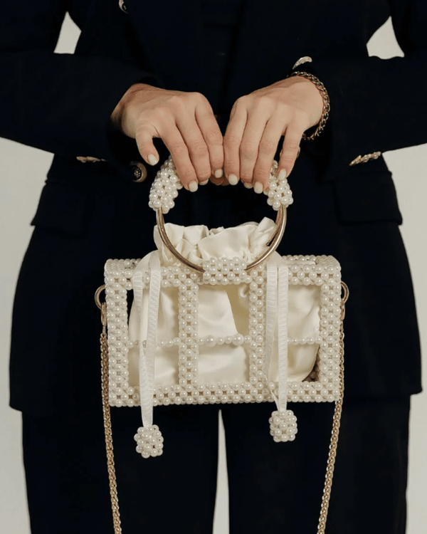 Ivory Tower - Ms attires