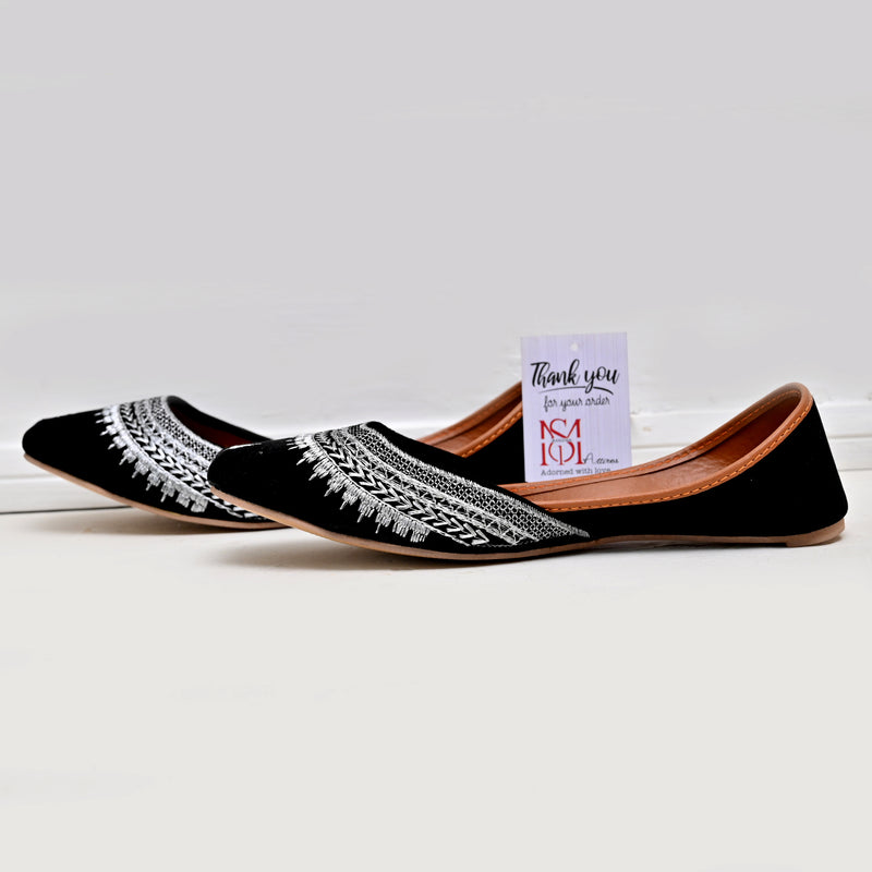Gulzar-Black and silver - Ms attires